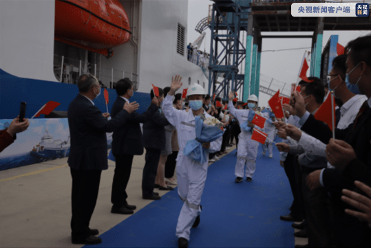 我国最大综合科考实习船“中山大学”号正式投入