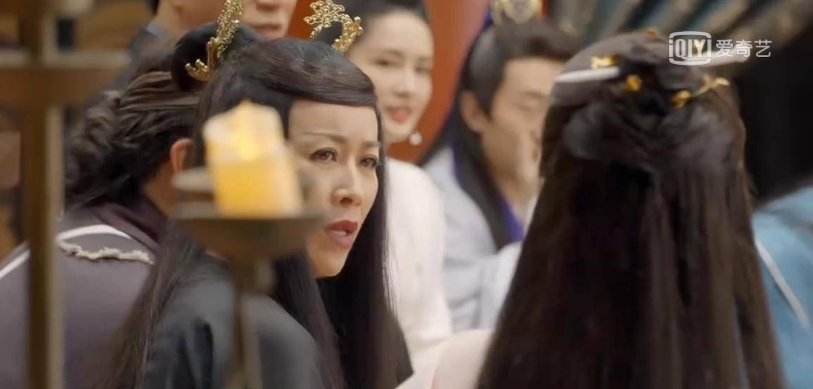 角色|《萌探探探案》那英人设惹争议,拉踩杨紫翻车不断,遭全网群嘲!