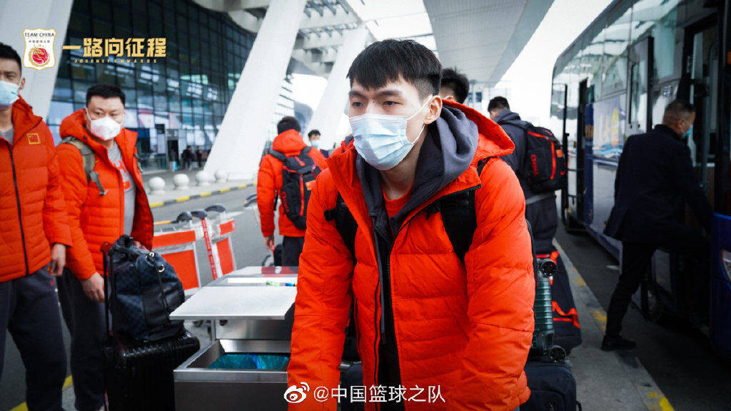 CBA|昨晚深夜23点，男篮13人出征名单终于确定，一人入选太意外