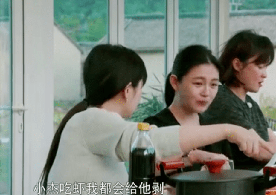 情侣|被“魔咒”的三个综艺：两部恋综6对分手离婚，这对情侣来了就分