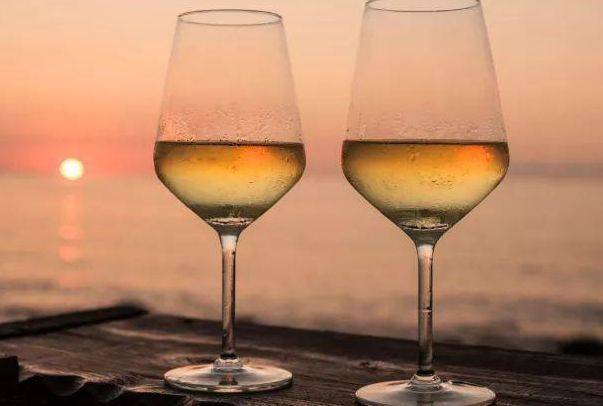 潜力|红酒小百科：白葡萄酒的常见误区