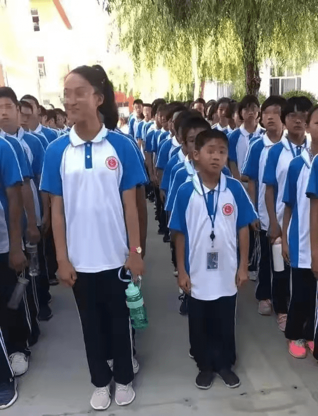 因为|父母都矮,女儿10岁162cm，儿科专家：做好4点青春期后还能长高3CM