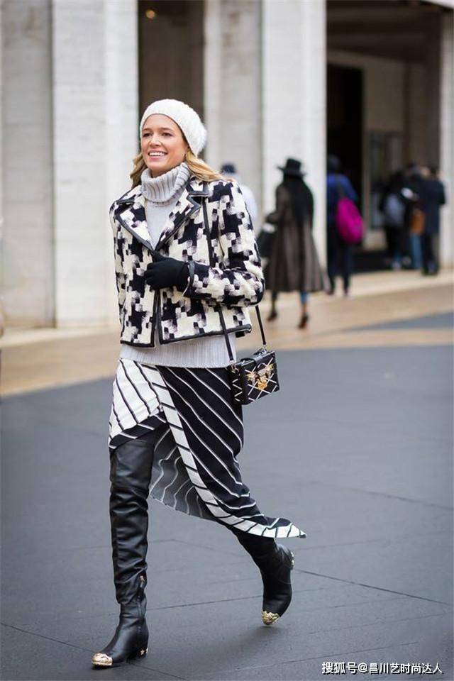 设计 大衣配打底裤过时了!现都流行“短外套+过膝靴”,小个子都爱了
