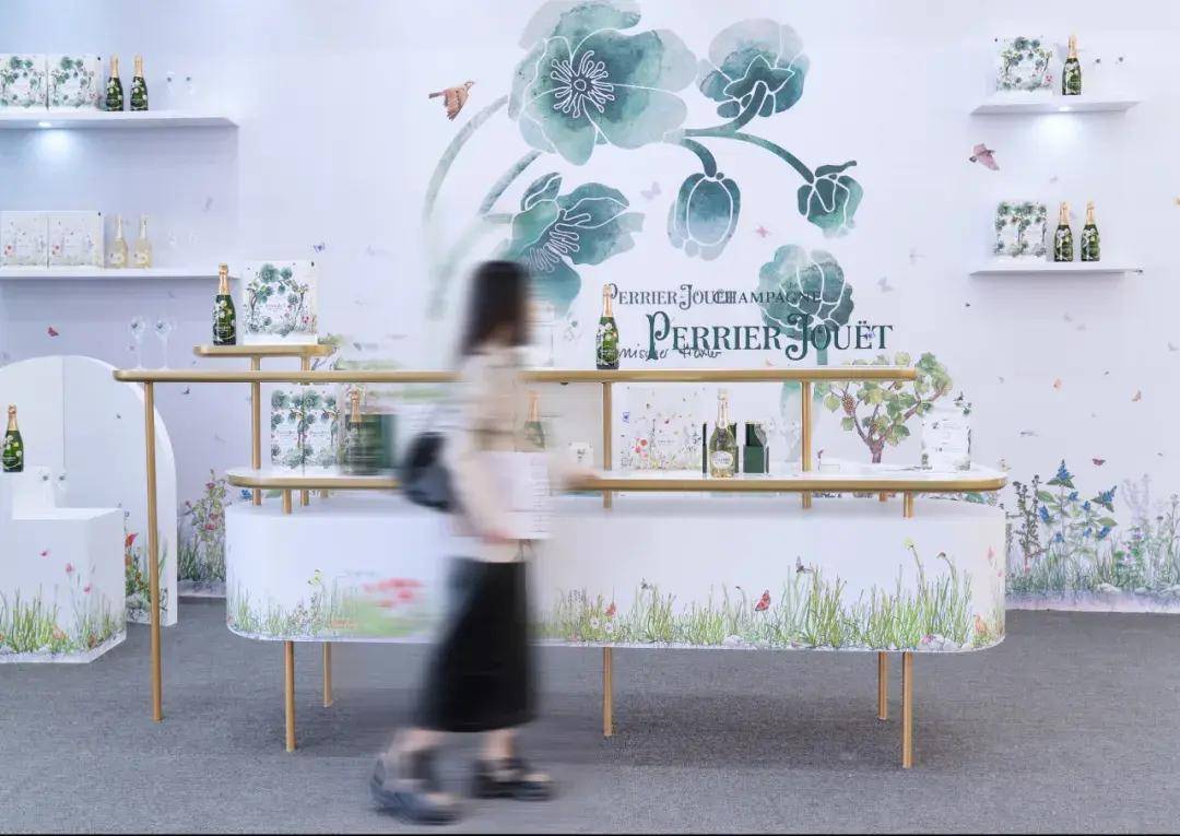 Abdul|上海西岸艺术博览会｜流淌进每一滴珍酿里的，都是大自然的艺术