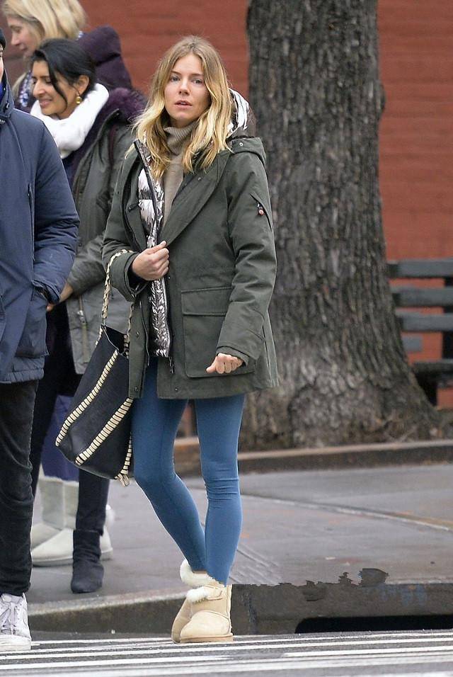 卫衣 收起你的打底裤！今年冬天的“裤王”是它，显瘦保暖还能显腿长