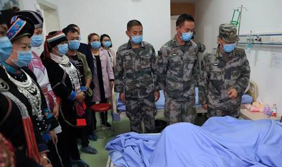 云集微店服务商大会千名达人直播黄龄朴翔好声音—