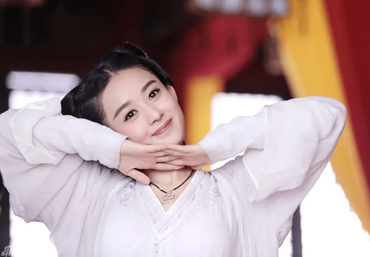 官宣|《有翡》还未播，网传赵丽颖又接新剧，搭档男主也是老熟人