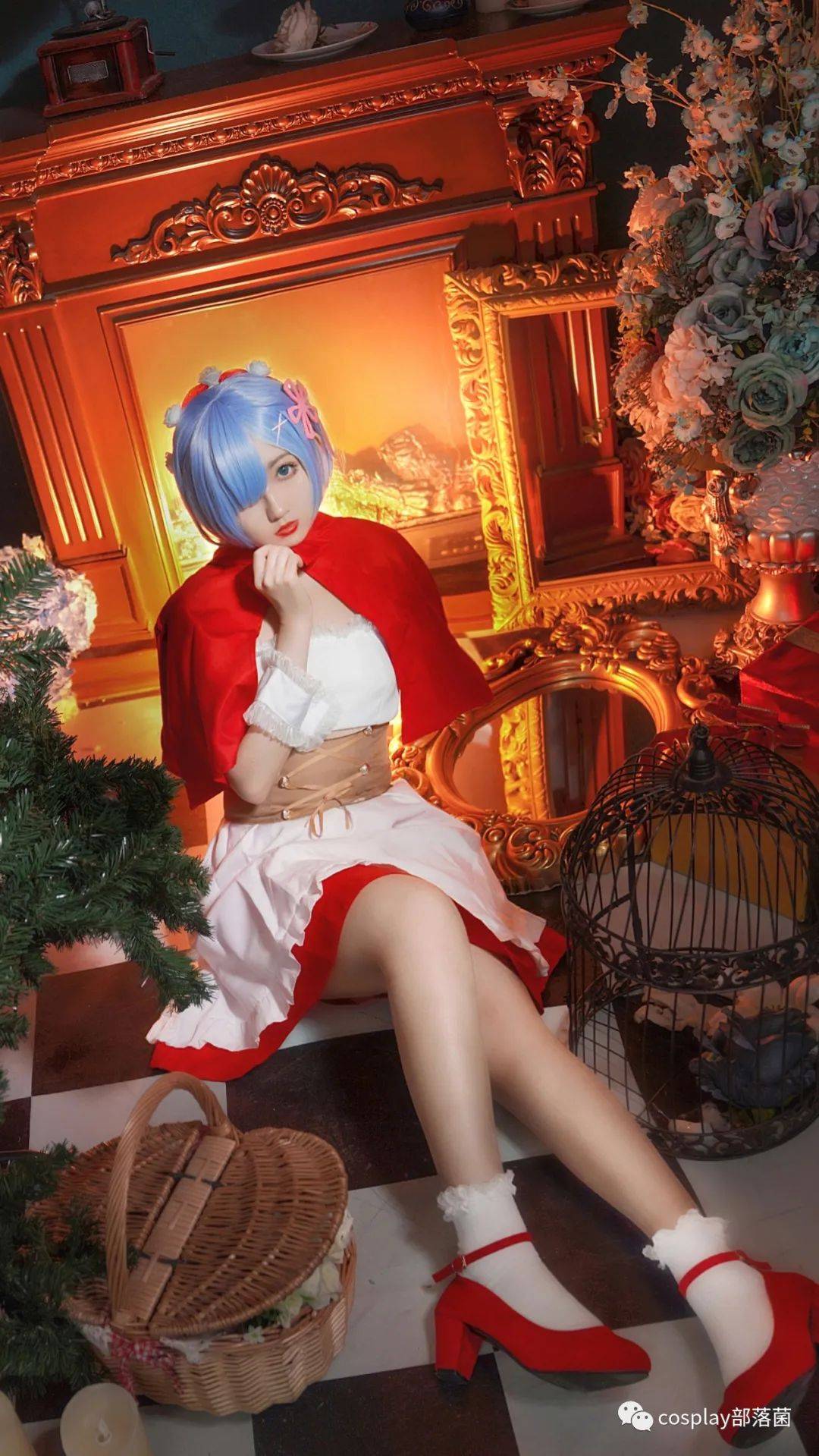 cos:圣诞蕾姆cos正片@溯兮