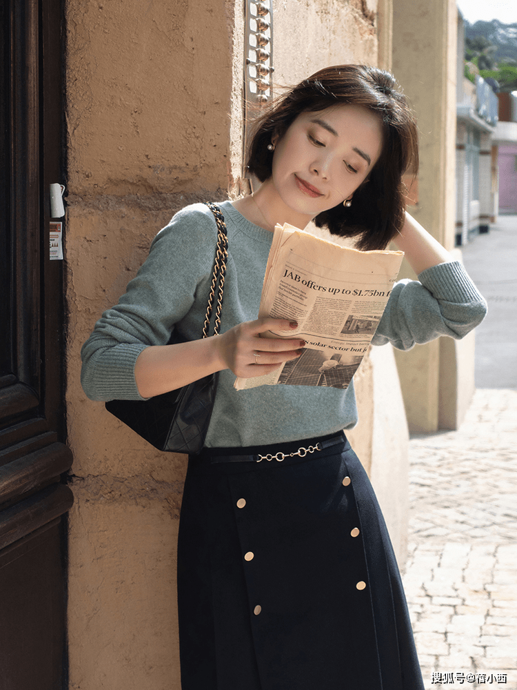 设计 冬季穿搭还是“毛衣”赢了，买基础款就够，懂搭配照样赢得好气质