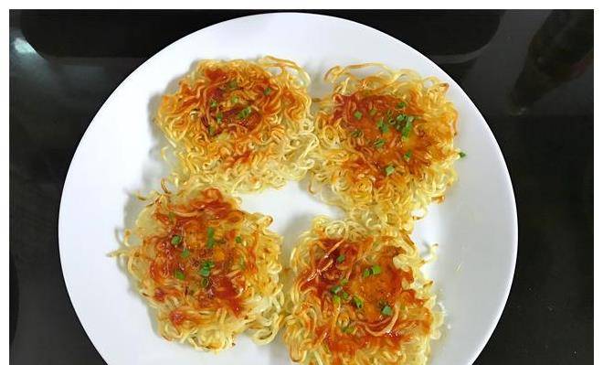 煎饼|孩子最近早餐就迷它,三天两头要吃,又香又解馋,10分钟出锅