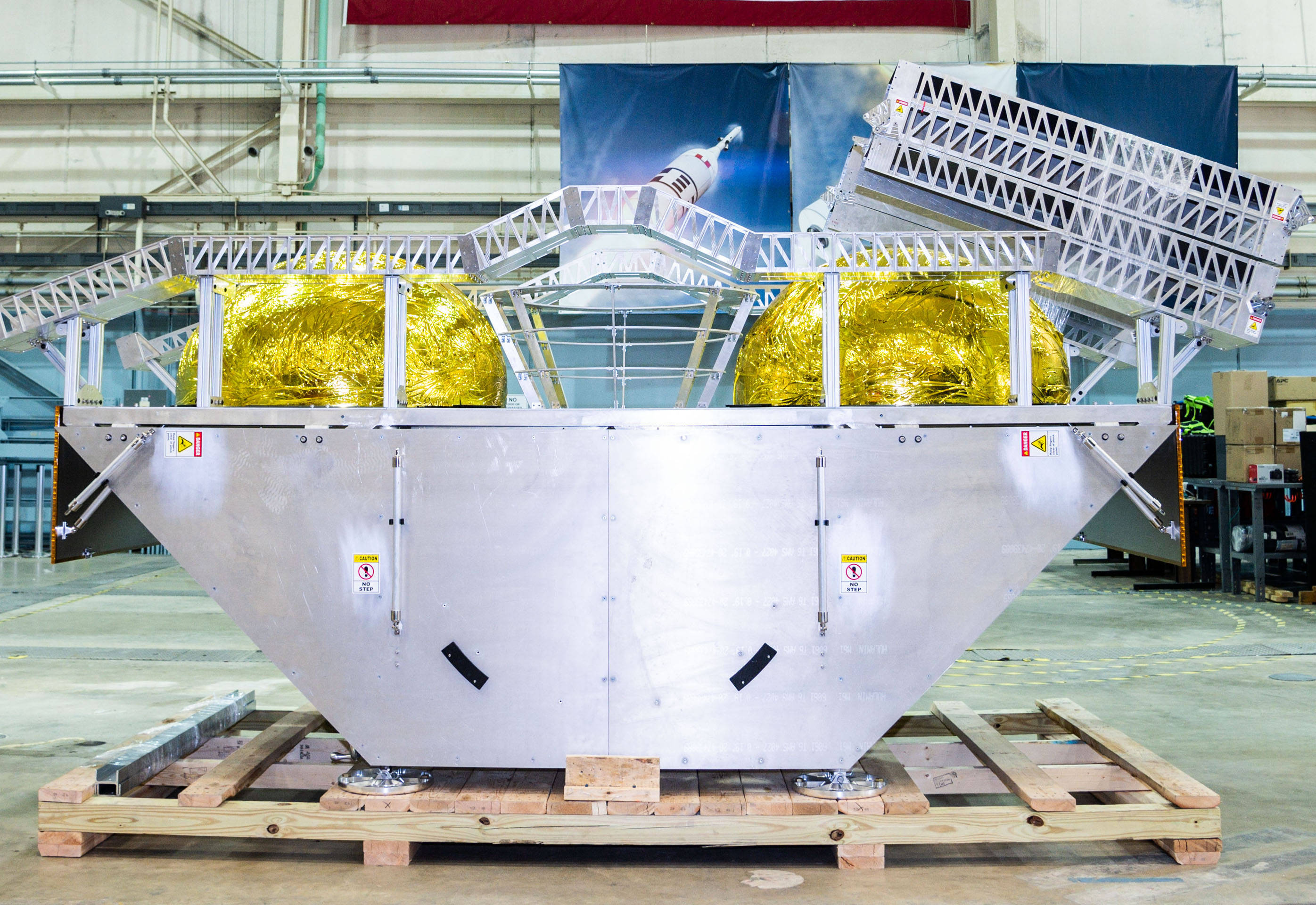 NASA版嫦娥探月：毒蛇号月球找水车，规模是玉兔二号的3倍