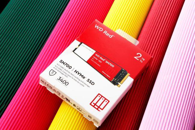 带着NAS飞——完全解析西部数据WD Red SN700 NVMe SSD 2TB版本_手机搜狐网