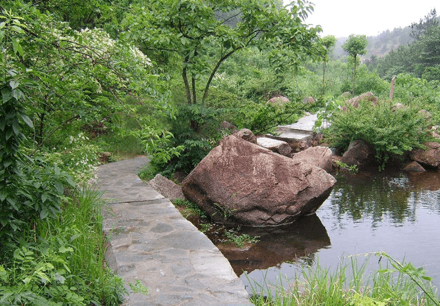 湖北有一绝美风景区，占地6600多亩，距市区75公里，超适合自驾