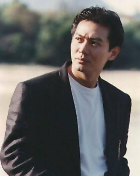 万梓良|亚视30年最帅型男大集锦，江华、万梓良、何家劲都在其列