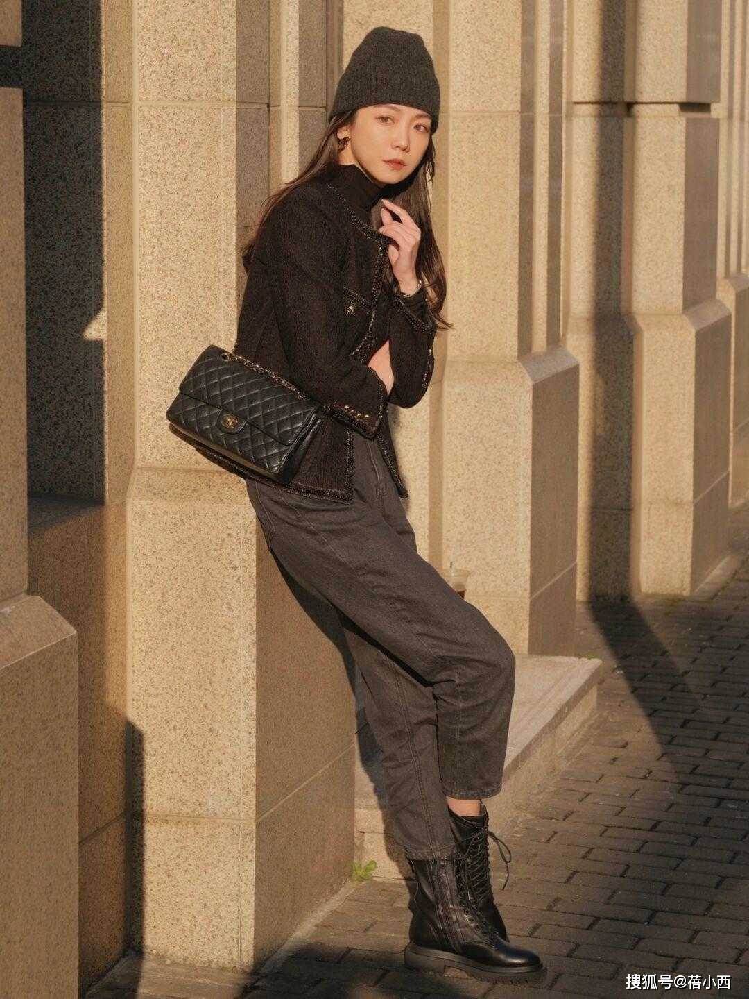 黑色 穿什么都不能没有小香风，优雅时髦有气质，基础款照样好看！