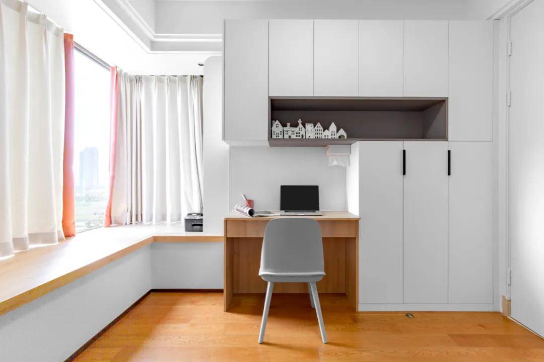 飘窗的窗户可以换吗 bb94f6b2bea6495f913d7604767448f2.jpeg