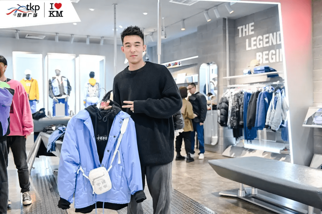 昆明广场x路人王精英制霸赛完美收官7周年店庆震撼来袭