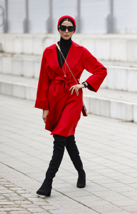 香芋 女人40岁后建议少穿黑色大衣，多穿这五个高级色，减龄又有气质