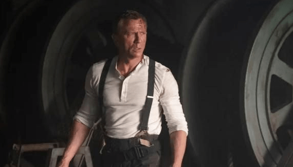 安娜·德·阿玛斯|是时候跟“007”说再见了！