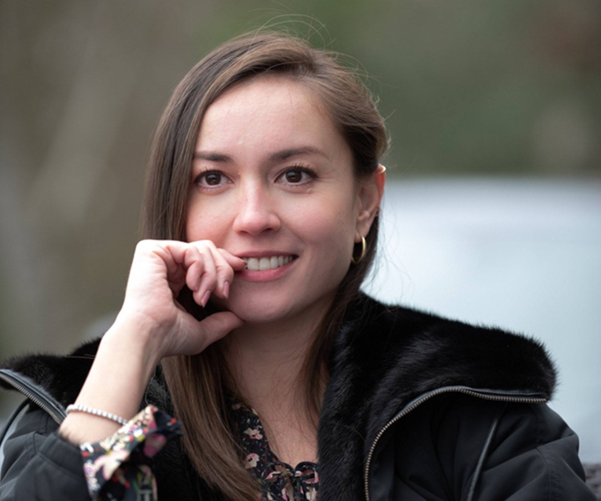 洗米华情人抵押豪宅予何猷龙公司,偿还所欠债务,日后恐难再收回_mandy