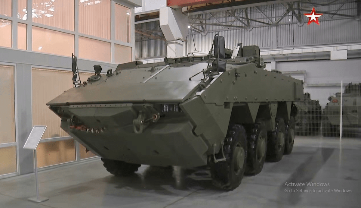 原创俄式大八轮俄罗斯推出新型轮式装甲车防护力大幅增强