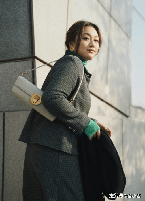 身材 140斤的微胖身材入冬怎么穿?建议考虑这4件外套,遮肉显瘦且保暖