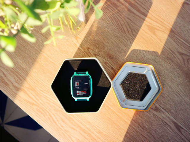 360儿童学习手表P2，一款适合学习的手表