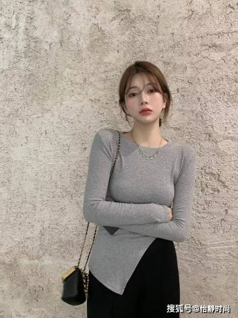 亮点 秋冬日常穿搭，不规则T恤，满足你简单又不单调的需求