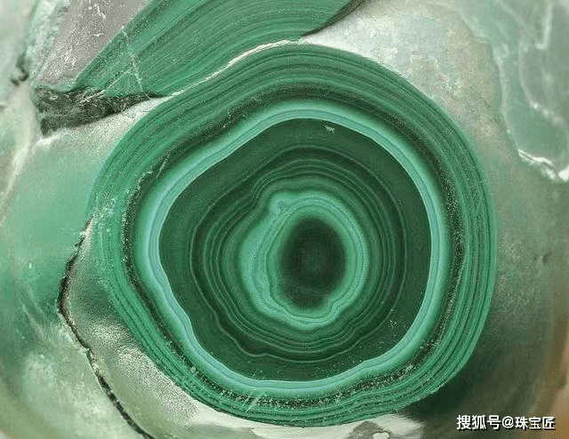 化妆品涨知识 | 你的脸上有宝石？奇怪的知识又增加了！