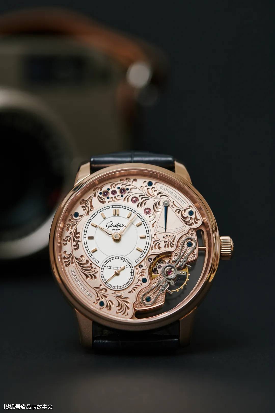 ��ֵ����ĸ����յ�ԭ��