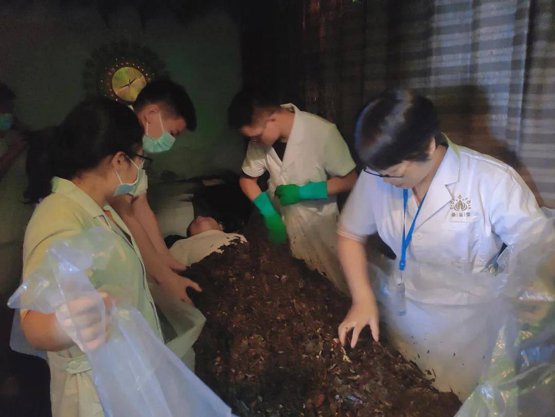 理念|参观考察 | 刘焕兰院士、翟佳滨教授、黄山秘书长携养生专家团队莅临傣益堂！