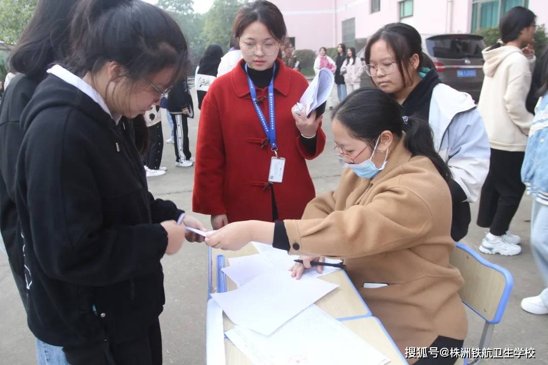 毕业生档案放在哪里好_档案毕业以后放哪_档案毕业后在学校保持几年