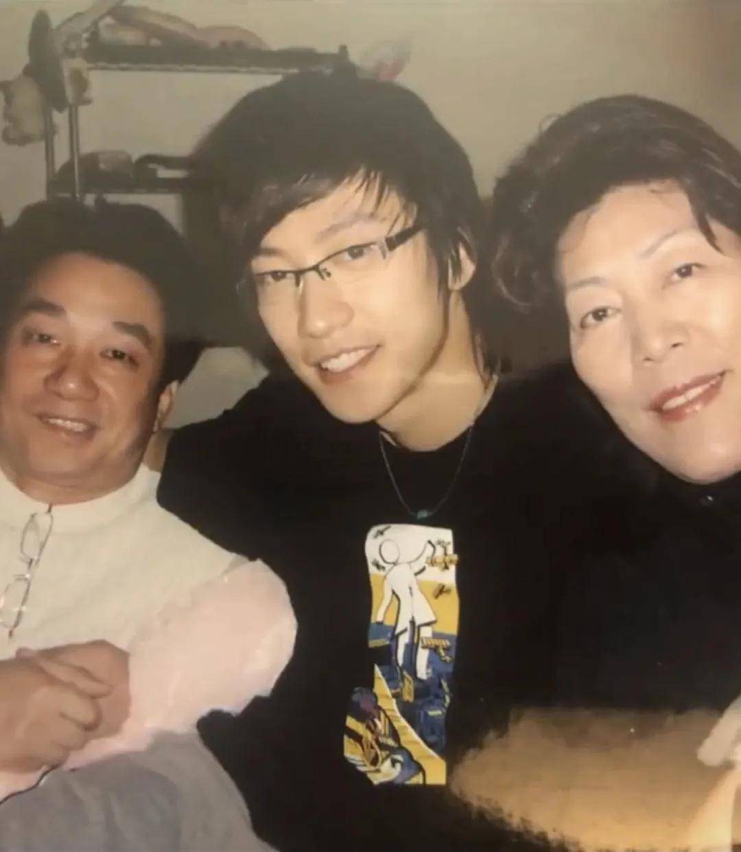 原创乔任梁去世5年后他的父母被骂上热搜背后原因令人心寒