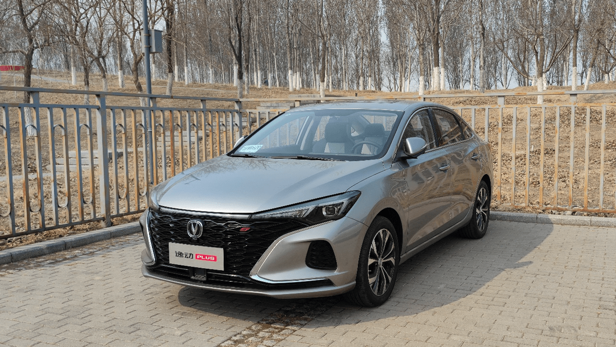 顶配不到11万颜值高还省油的长安逸动plus有什么缺点