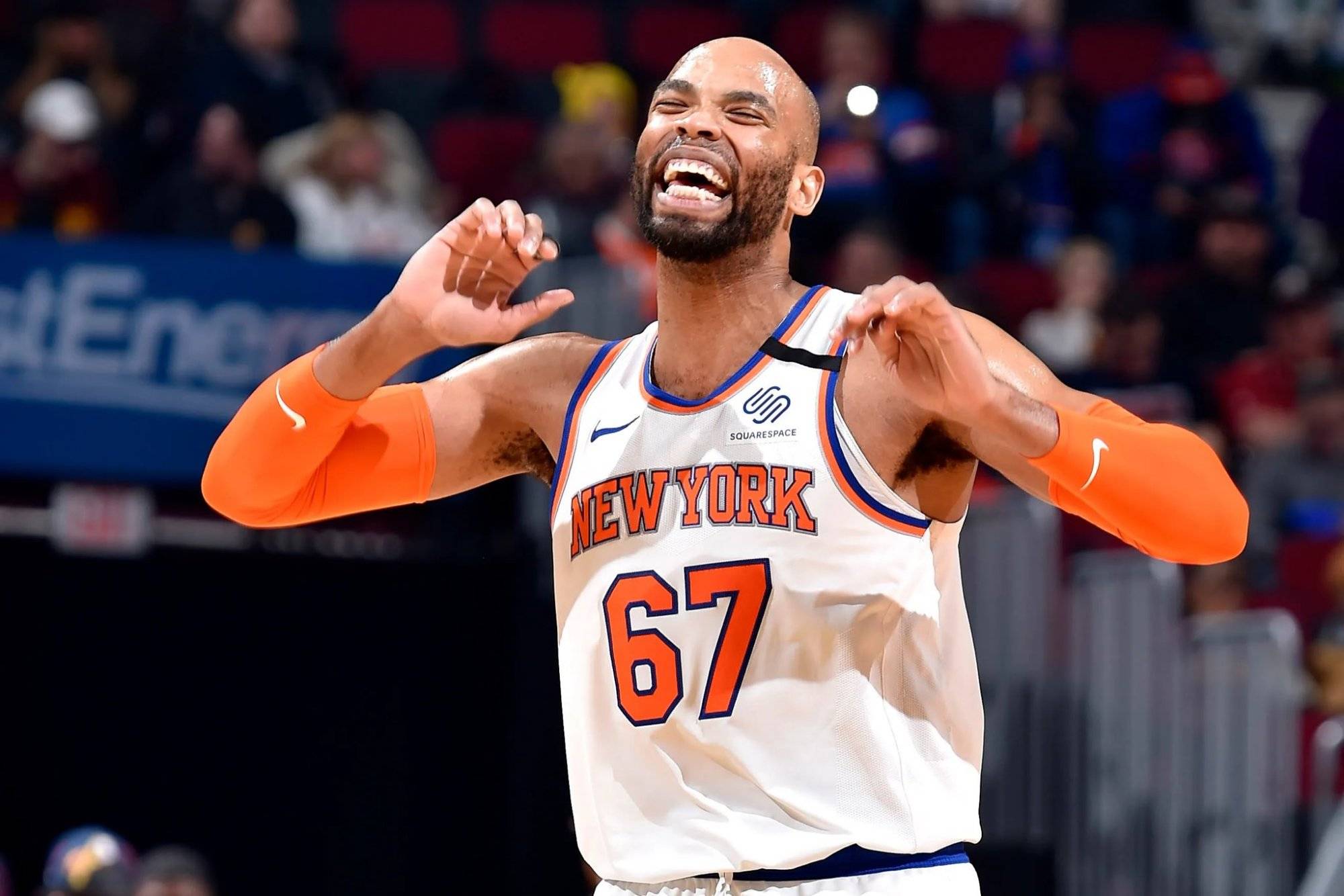 尼克斯大将24秒两犯暴怒要揍裁判:连吃两t被驱逐出场_吉布森_富尼耶拉