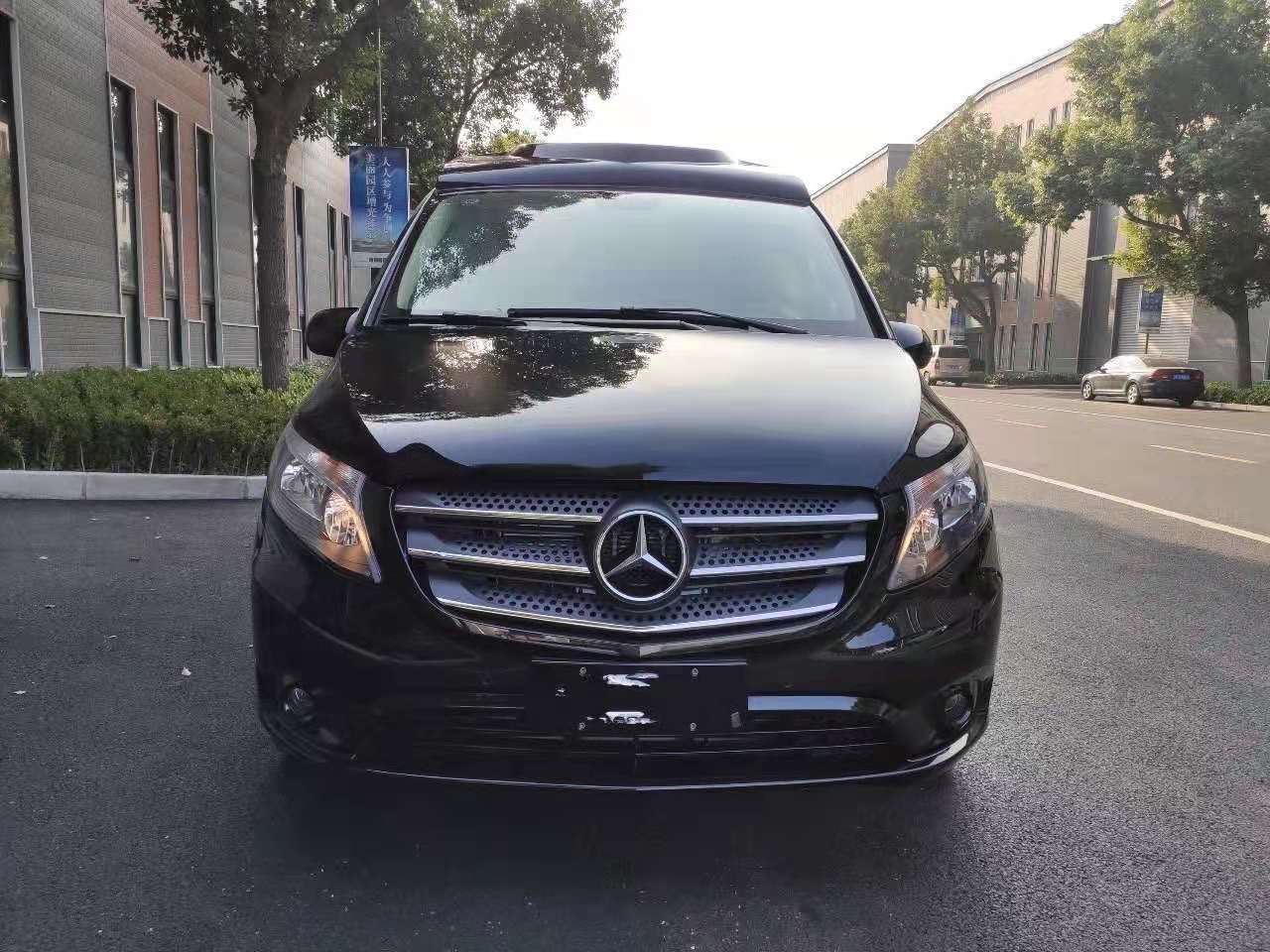 国六奔驰vito高顶巴洛克顶七座定制版 搜狐汽车 搜狐网 国六奔驰vito高顶巴洛克顶七座定制版 搜狐汽车 搜狐网