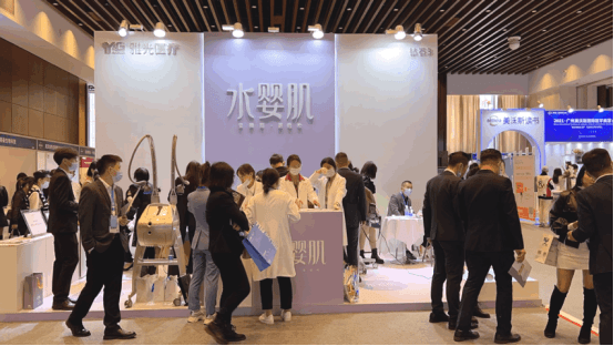 需求美沃斯大会“亮点十足”，现场观众“跃跃欲试”，水婴肌让你变美不是梦！