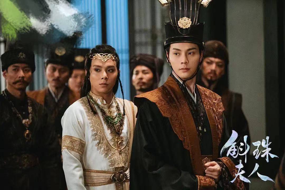 索兰|《斛珠夫人》剧情出bug，季昶是帝旭的亲弟弟，琅嬛为什么要说谎