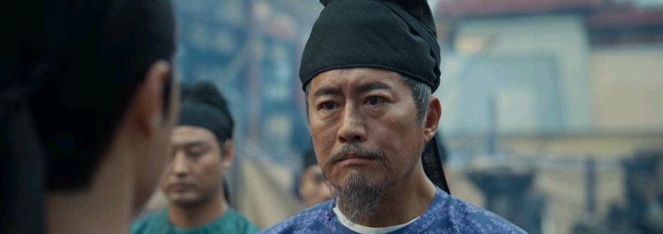 百里|别再拿宋茜王一博喷风起洛阳了，如发面馒头的圣人才是唯一败笔