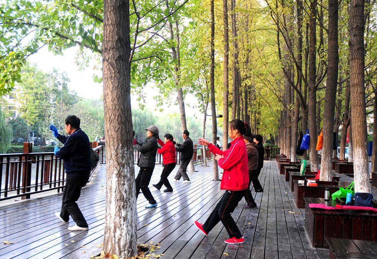 人群|空腹锻炼与吃完早餐锻炼，哪种减肥效果最好？2种人适合吃完再炼