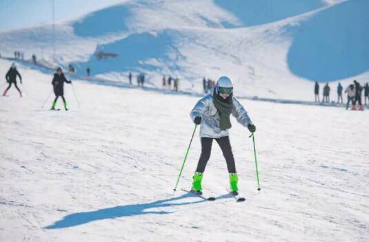 系列|“迎冬奥 爱冰雪”2021昌吉州冰雪旅游系列活动正式启动