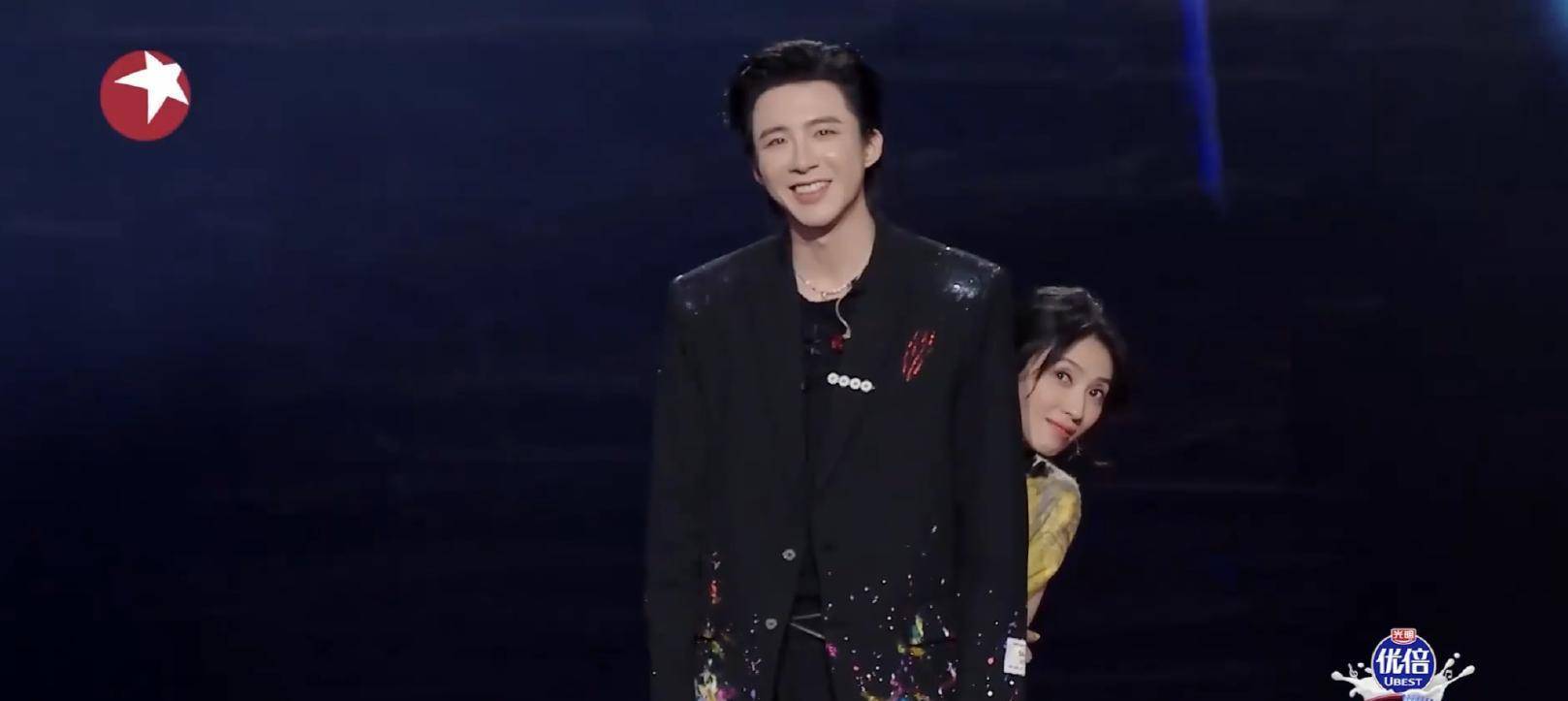 梦想|《我们的歌3》中，戴佩妮和刘宇宁合作的《怎样》，共情力爆表了