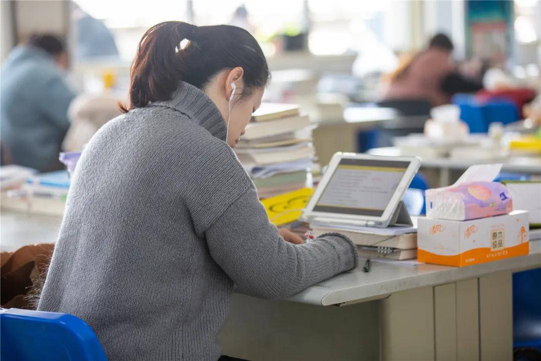 头条|西安翻译学院的考研人，今日的头条送给你们！