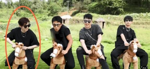 因为|邓超说以后不会再录五哈，网友吐槽：这节目还有人看吗？拍戏去吧