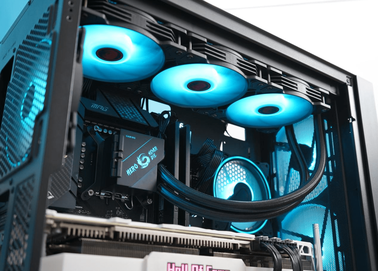 影驰|12代酷睿旗舰平台装机体验：由俭入奢，钱包怕是管不住！