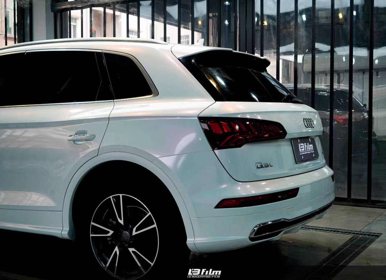 lbfilm改色膜:奥迪q5l贴膜lb改色膜钻石白粉_贴膜_奥迪_白粉