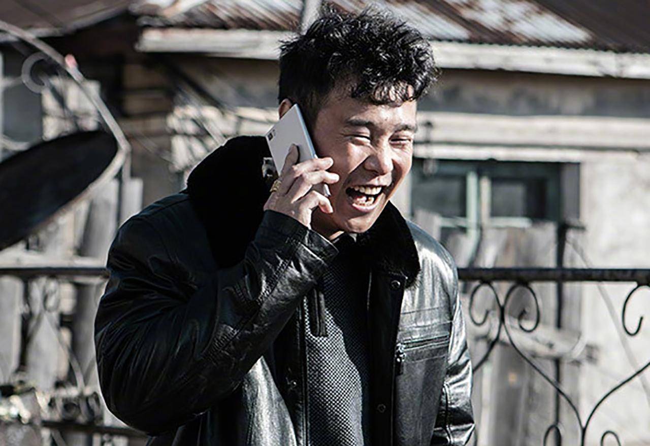 2021年错失上映的电影,小沈阳1部,易烊千玺1部,黄渤6部_影片_世间