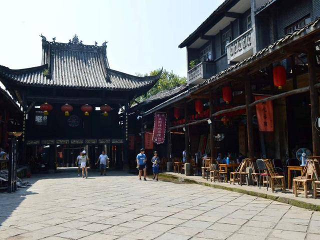 中国一座古镇，居民还过着清朝时期生活，有中国诺亚方舟美称