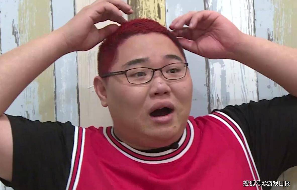 原创pdd玩手游被吓坏全世界都在发cpddpdd我做错了什么