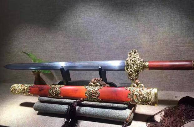 原创上斩昏君下斩佞臣的神器尚方宝剑在历史上真实存在吗